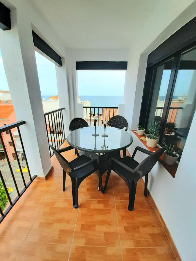 Beachfront Penthouse 3 Double Bedrooms, 2 Bathrooms San Luis de Sabinillas Dış mekan fotoğraf